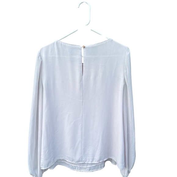 White House Black Market White Lace Design Blouse Size 8 Sheer Sleeves - Picture 3 of 4